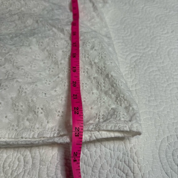 Ann Taylor Factory White Flutter Sleeve Ruffled Blouse 100% cotton size M - Picture 5 of 7